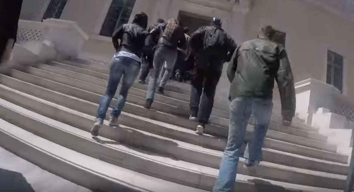 Το ΒΙΝΤΕΟ ντοκουμέντο της εισβολής του Ρουβίκωνα στο ΣτΕ