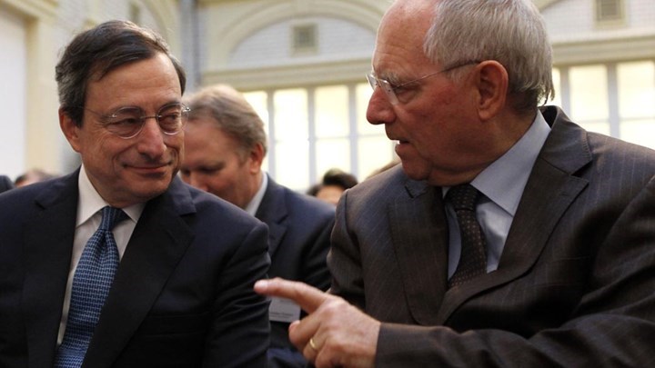 Tο “καρφί” του Ντράγκι για τον Σόιμπλε