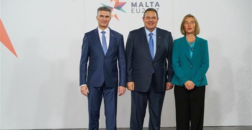 Τις τουρκικές αμφισβητήσεις έθεσε ο Καμμένος στη σύνοδο των υπουργών  Άμυνας της Ε.Ε.