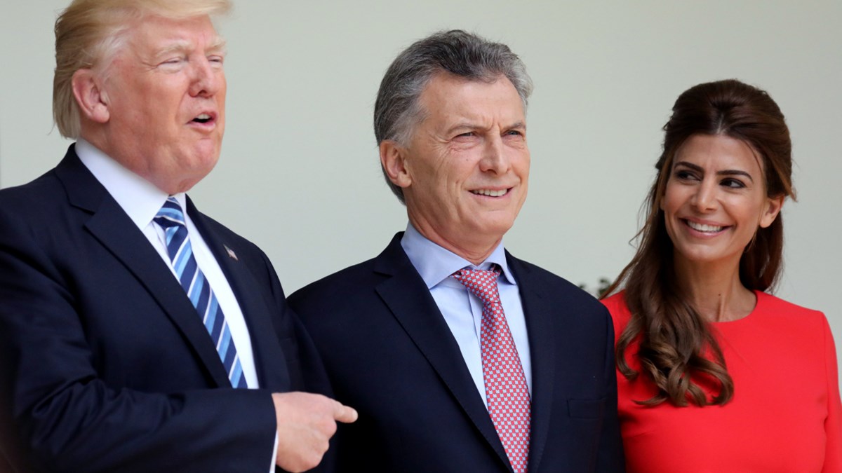 Ο Τραμπ… ξέχασε την Μελάνια όταν είδε την Πρώτη Κυρία της Αργεντινής – ΒΙΝΤΕΟ – ΦΩΤΟ