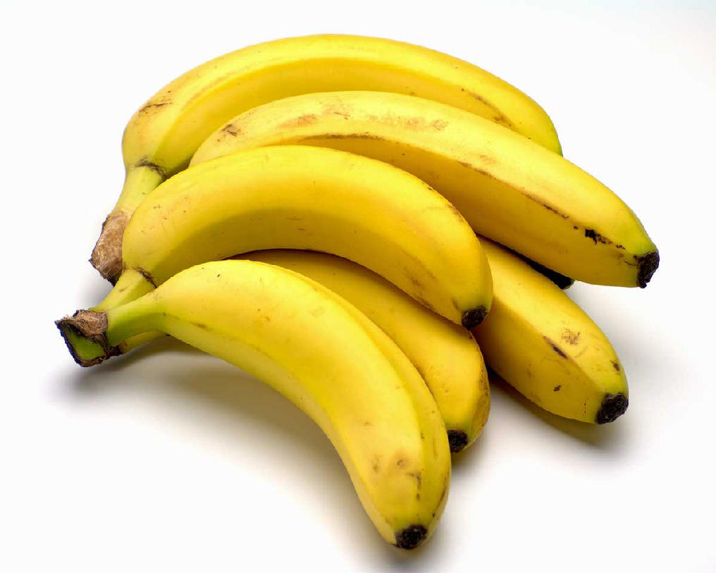 Δέκα λόγοι για να μην πετάξετε τις φλούδες από τις μπανάνες