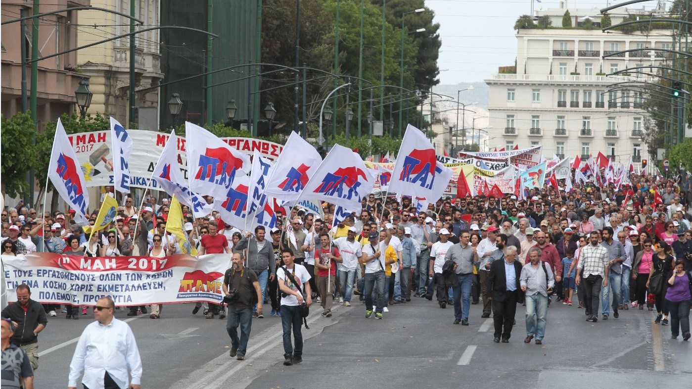 Καρέ – καρέ η πορεία του ΠΑΜΕ για την εργατική Πρωτομαγιά