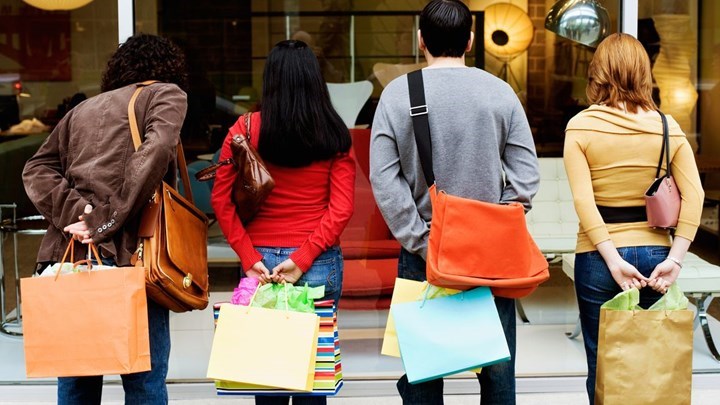 Σε ποιες περιοχές θα ανοίγουν τα καταστήματα 30 Κυριακές τον χρόνο