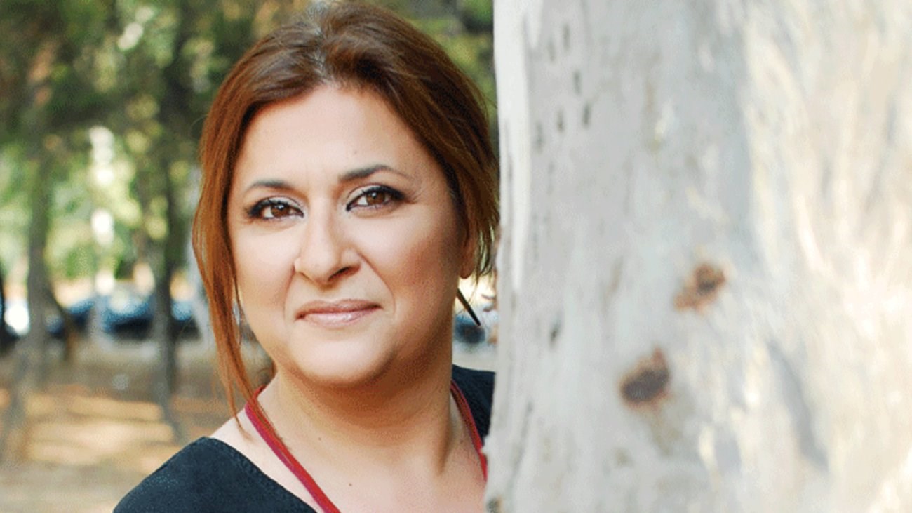 Η Ελισάβετ γίνεται…Γεσθημανή στο έργο για τον Καζαντζίδη