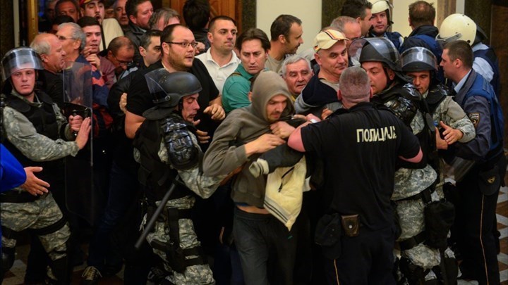 Συναγερμός στις ελληνικές Αρχές: Προληπτικά μέτρα θωράκισης των συνόρων με τα Σκόπια