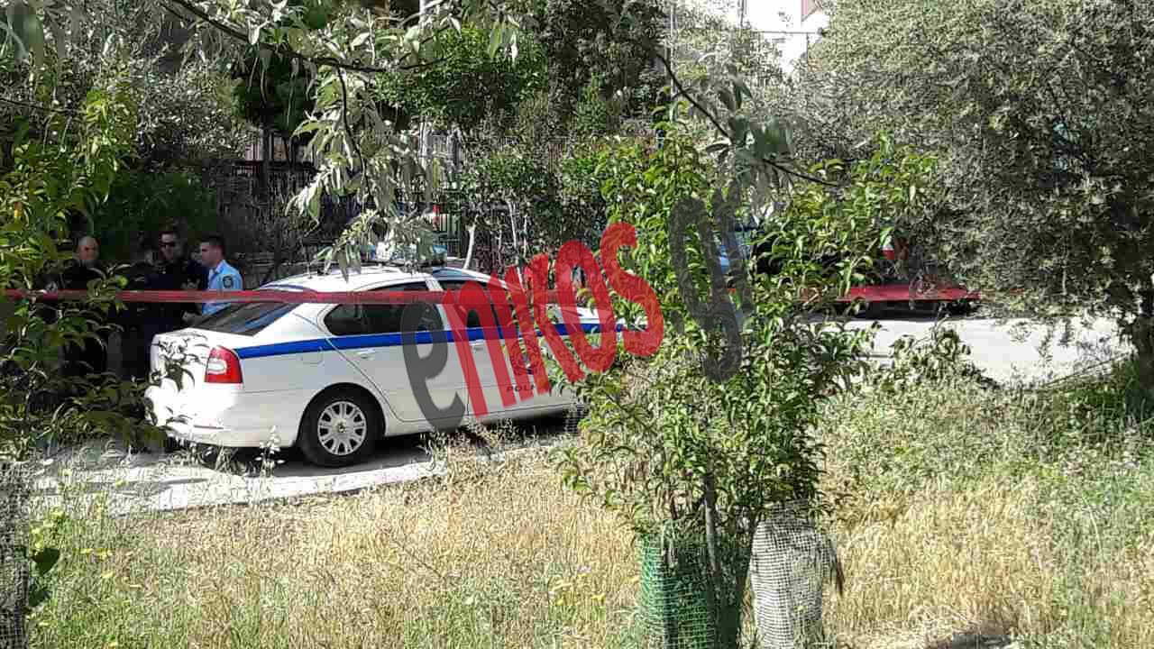Αυτό είναι το αυτοκίνητο μέσα στο οποίο σκότωσαν τον μπράβο της νύχτας – ΦΩΤΟ