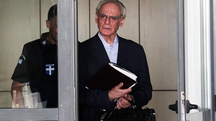 Το πρόβλημα με την αποφυλάκιση του Άκη Τσοχατζόπουλου – ΒΙΝΤΕΟ