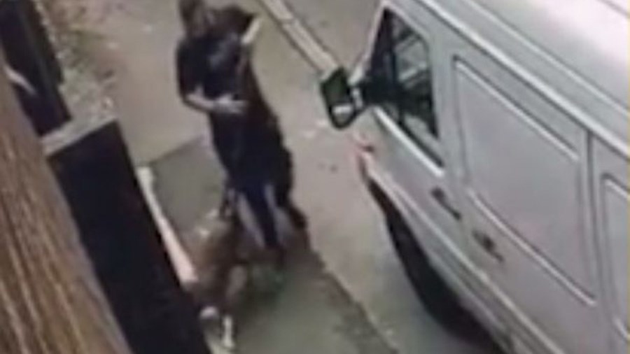 Άγρια κακοποίηση σκύλου – ΒΙΝΤΕΟ – Σκληρές εικόνες