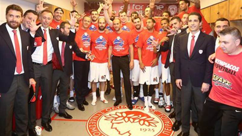 Ποιοι «ερυθρόλευκοι» χαλάρωσαν στη Σύρο μετά τον θρίαμβο επί της Εφές – ΒΙΝΤΕΟ – ΦΩΤΟ