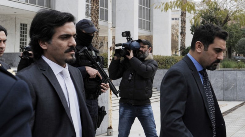 Προκαλεί το τουρκικό ΥΠΕΞ μετά το οριστικό «όχι» στην έκδοση των 8 αξιωματικών