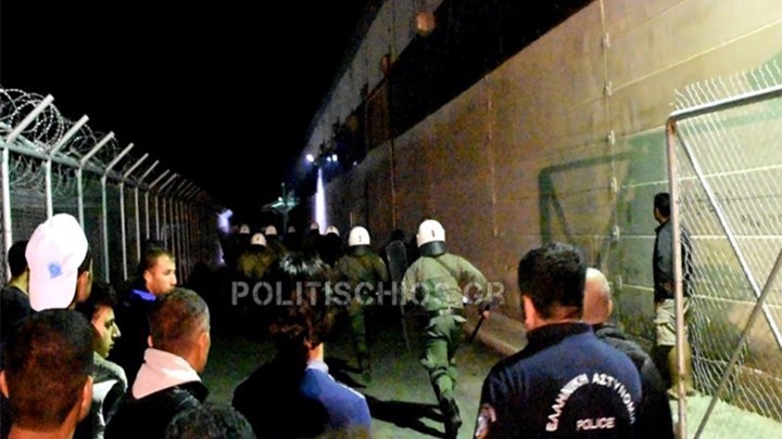 Σύλληψη και προσαγωγές μετά τα επεισόδια στo hot spot της ΒΙΑΛ