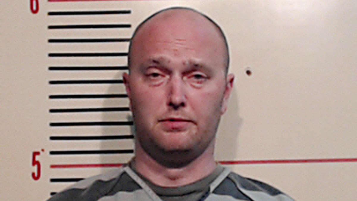 ΗΠΑ: Αστυνομικός κατηγορείται για τον φόνο 15χρονου Aφροαμερικανού- ΦΩΤΟ