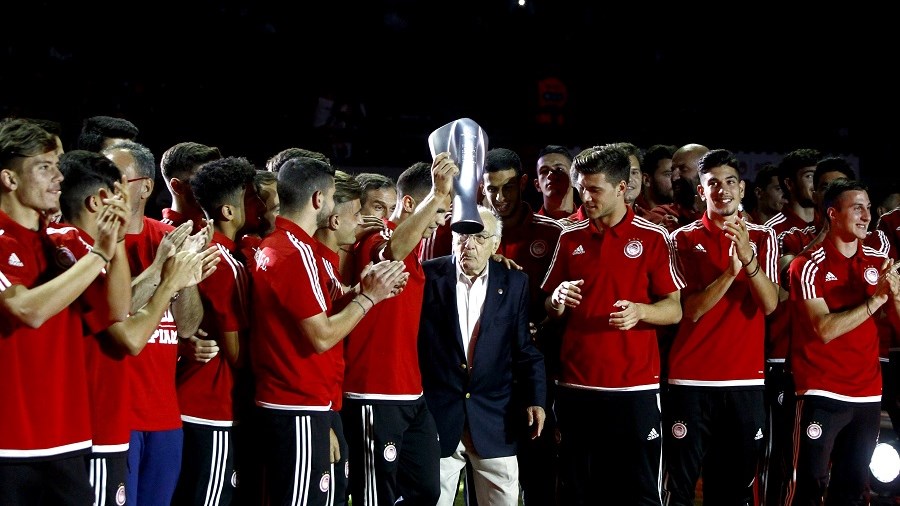 Η φιέστα του Ολυμπιακού για το 44ο πρωτάθλημα – ΒΙΝΤΕΟ