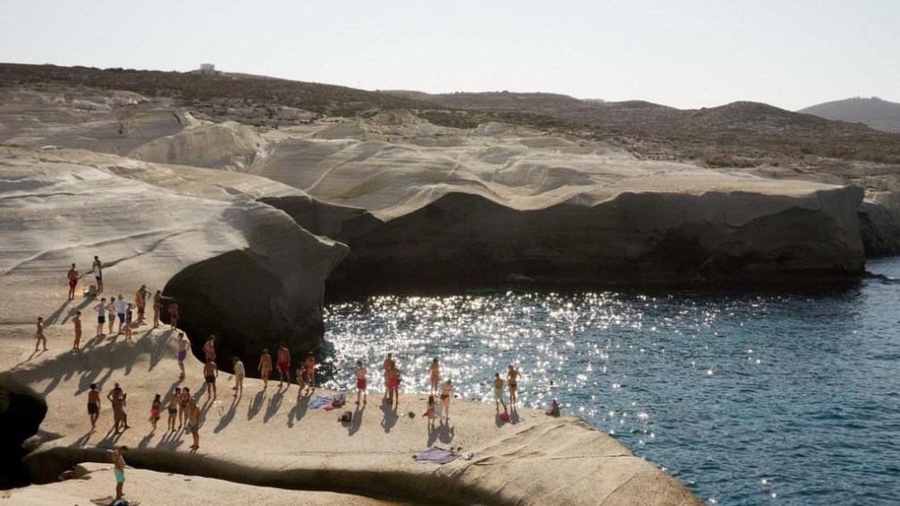 Διθυραμβικό αφιέρωμά του Conde Nast Traveler στη Μήλο