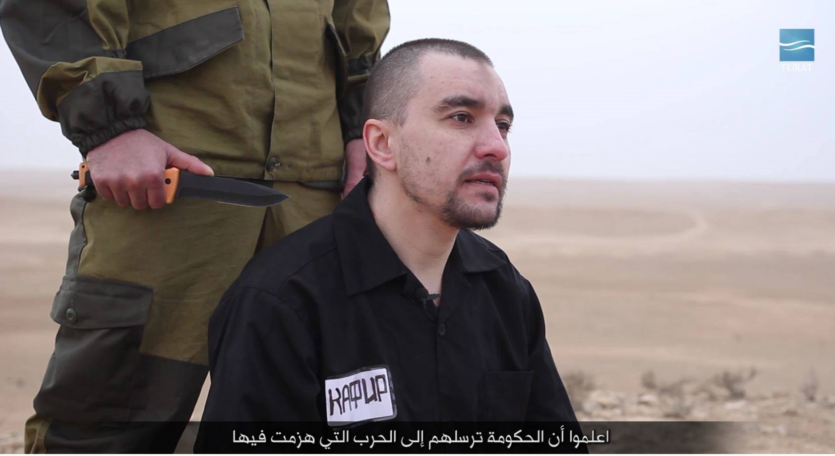 Το ISIS αποκεφάλισε Ρώσο κατάσκοπο – Εξετάζεται η αυθεντικότητα του βίντεο – ΦΩΤΟ