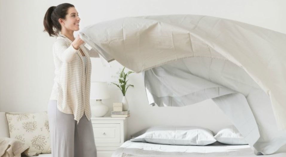 Τα 2 πιο συχνά λάθη που κάνετε στο στρώσιμο του κρεβατιού σας