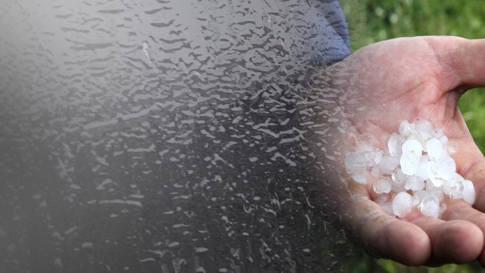 Δρόμοι “ποτάμια” και έντονη χαλαζόπτωση στη Χαλκιδική – ΒΙΝΤΕΟ