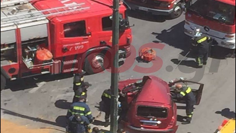 Νέες εικόνες από το σφοδρό τροχαίο στη Συγγρού – ΦΩΤΟ αναγνώστη