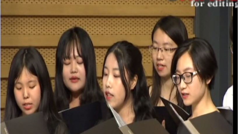 Κινέζοι φοιτητές υποδέχτηκαν τον Τσίπρα τραγουδώντας το “Ένα το χελιδόνι” – ΒΙΝΤΕΟ