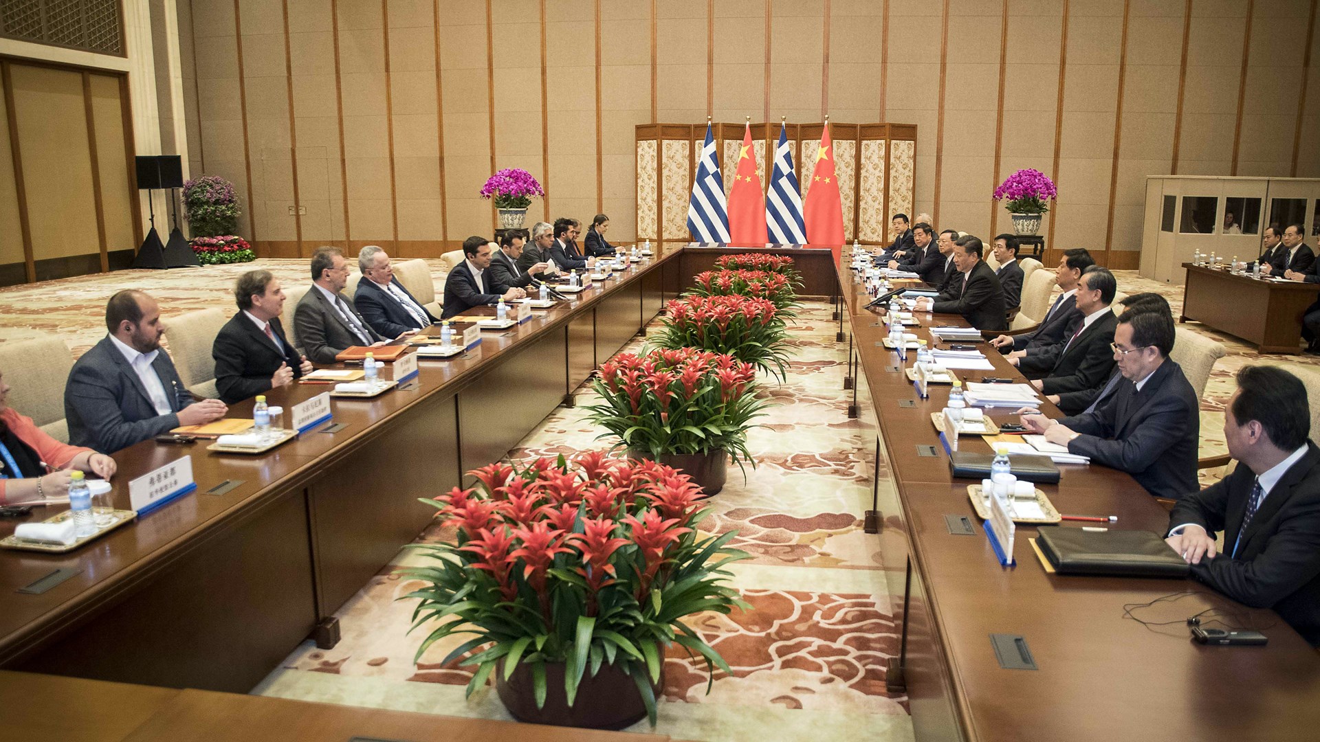 Ο Τσίπρας στον Κινέζο Πρωθυπουργό: Η Ελλάδα βρίσκεται πολύ κοντά στην οριστική έξοδο από την κρίση