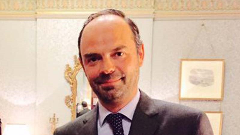 Ο Μακρόν όρισε πρωθυπουργό τον συντηρητικό Εντουάρντ Φιλίπ