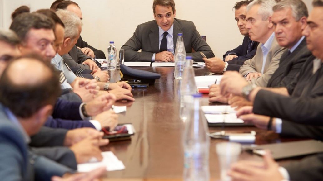 Μητσοτάκης: Η κυβέρνηση κοροϊδεύει τους ενστόλους