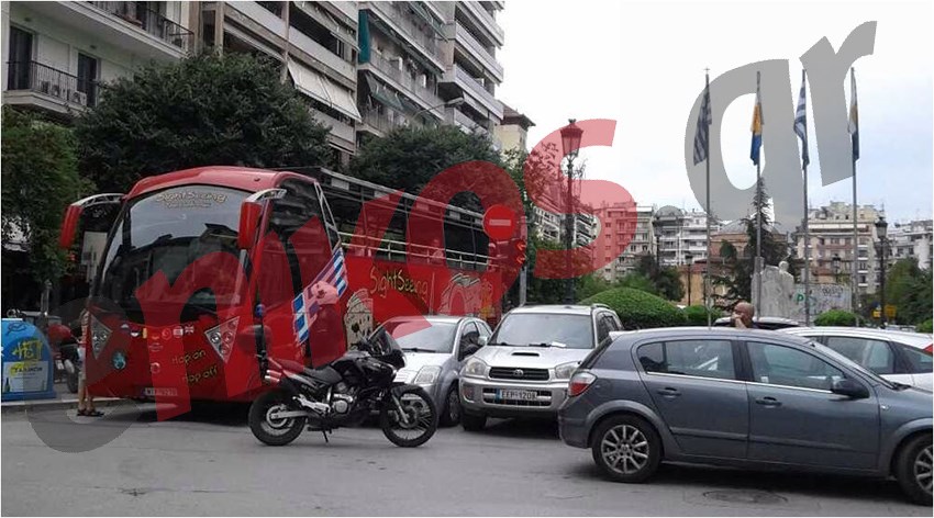 Το θέμα είναι να… παρκάρεις – Η “Οδύσσεια” ενός οδηγού λεωφορείου – ΦΩΤΟ αναγνώστη