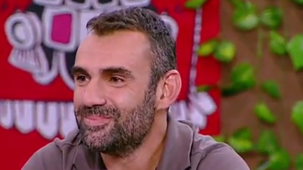 Η συγκίνηση του Λάμπρου Χούτου on air – ΒΙΝΤΕΟ