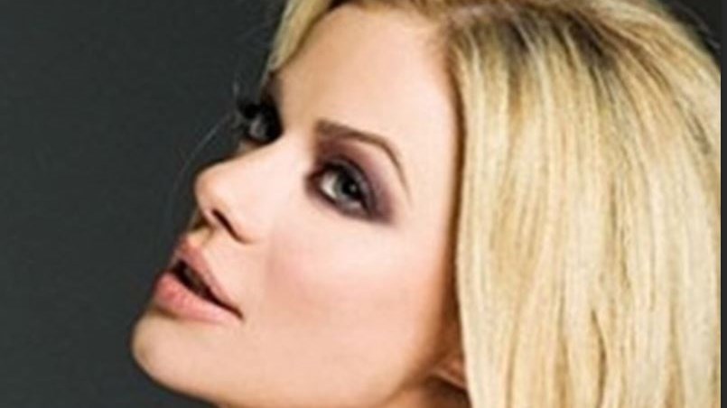 “Ιδιωτικές ζωές” για την Ζέτα Μακρυπούλια