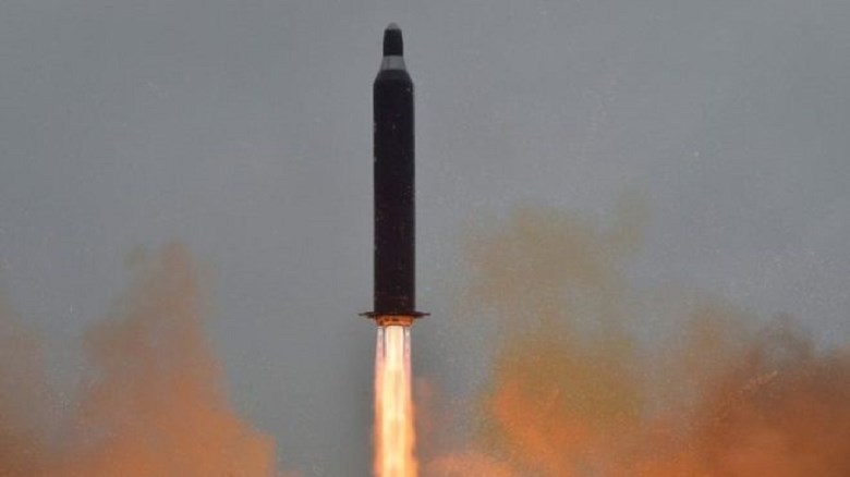 Σε εκτόξευση βλήματος προχώρησε η Βόρεια Κορέα