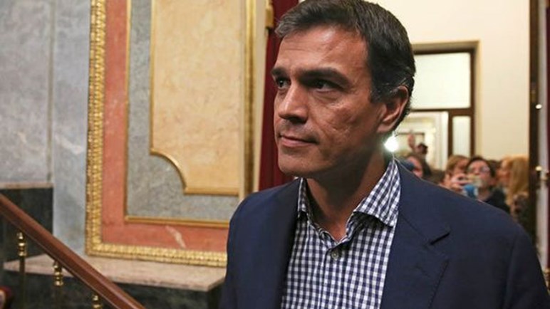 Ο Πέδρο Σάντσεθ επανέρχεται στην ηγεσία του Σοσιαλιστικού Κόμματος στην Ισπανία