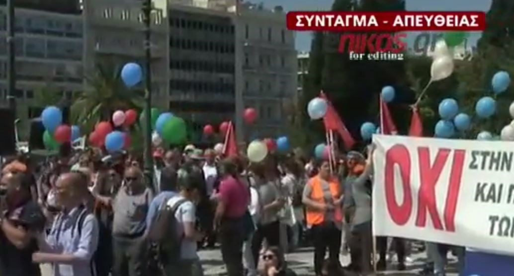 Συγκέντρωση διαμαρτυρίας από την ΠΟΕ – ΟΤΑ στο Σύνταγμα – ΒΙΝΤΕΟ