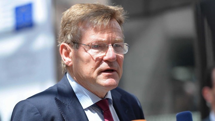 Βέλγος ΥΠΟΙΚ: Να είμαστε προσεχτικοί στο ζήτημα του χρέους