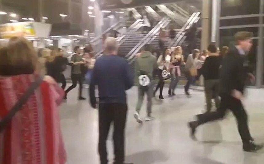 Η στιγμή της έκρηξης στο Manchester Arena – ΒΙΝΤΕΟ