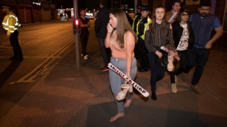 Δεν έχουν γνωστοποιηθεί τα στοιχεία των θυμάτων από την φονική έκρηξη στο Μάντσεστερ