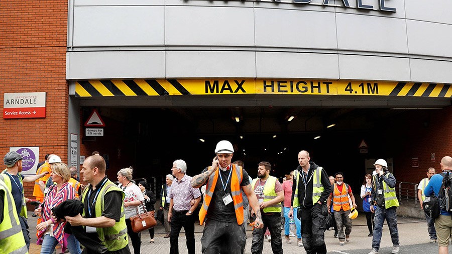 Λήξη συναγερμού σε εμπορικό κέντρο στο Μάντσεστερ