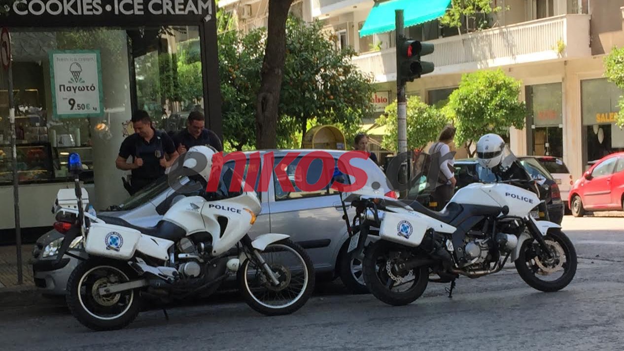 Ύποπτη βαλίτσα κοντά στο πολιτικό γραφείο του Κυριάκου Μητσοτάκη – ΦΩΤΟ αναγνώστη