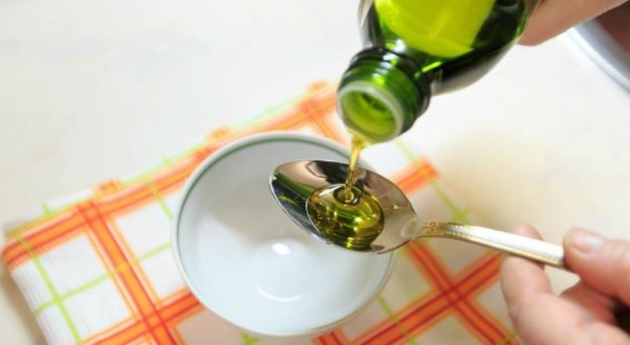 Απίθανο τρικ για να εξαφανίσετε κάθε λεκέ από λάδι