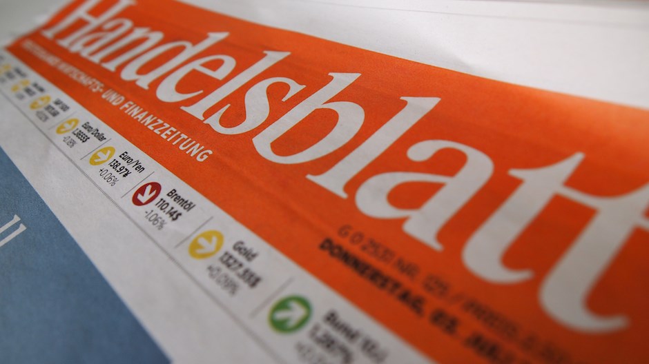Handelsblatt: Διαφαίνεται συμβιβασμός μεταξύ Σόιμπλε και ΔΝΤ