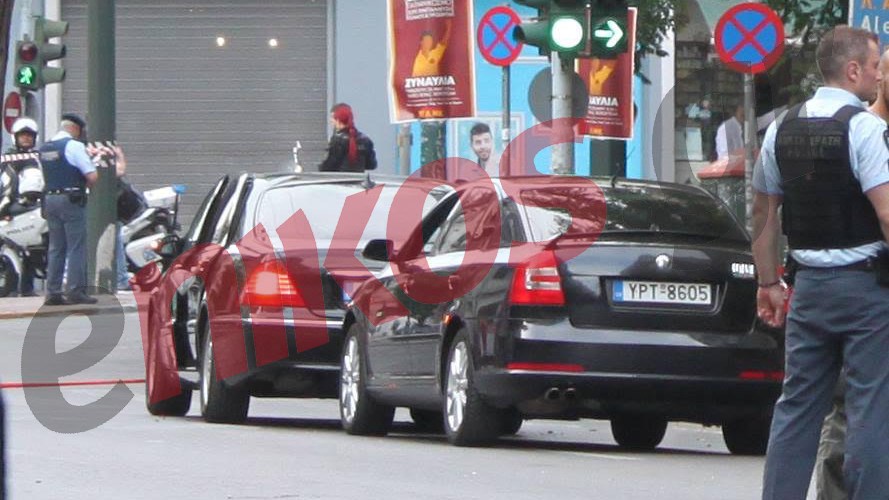 Συγκλονίζει αυτόπτης μάρτυρας της επίθεσης στον Παπαδήμο: Είδα ανθρώπους πλημμυρισμένους στα αίματα