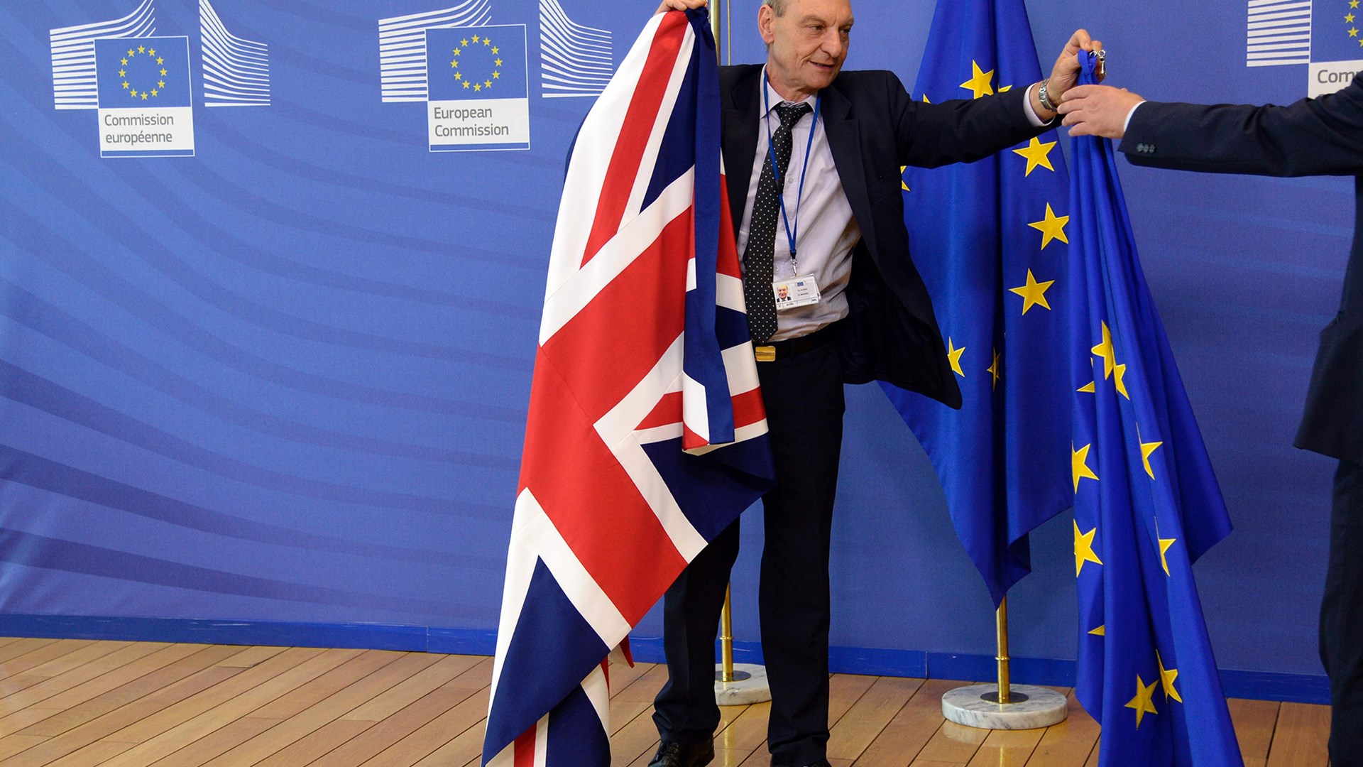 Η ΕΕ θα προστατέψει τα δικαιώματα των Βρετανών που ζουν στην Ευρώπη μετά το Brexit