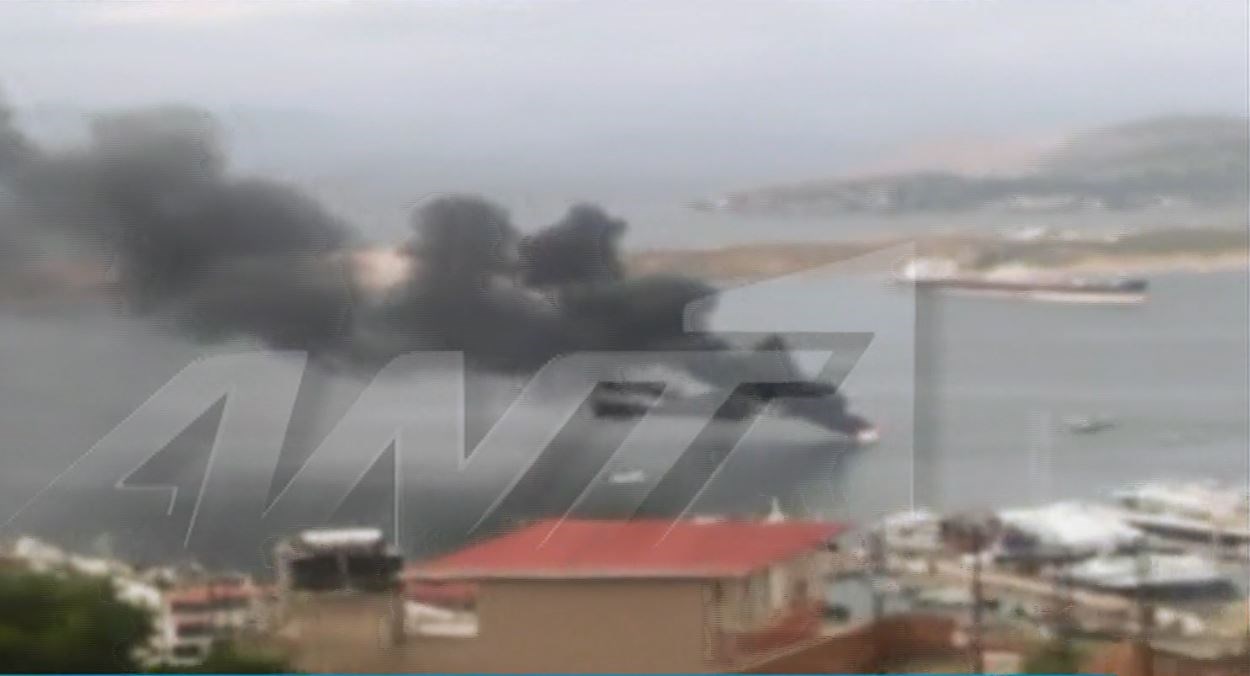 Οι πρώτες εικόνες από τη φωτιά στη θαλαμηγό – ΦΩΤΟ