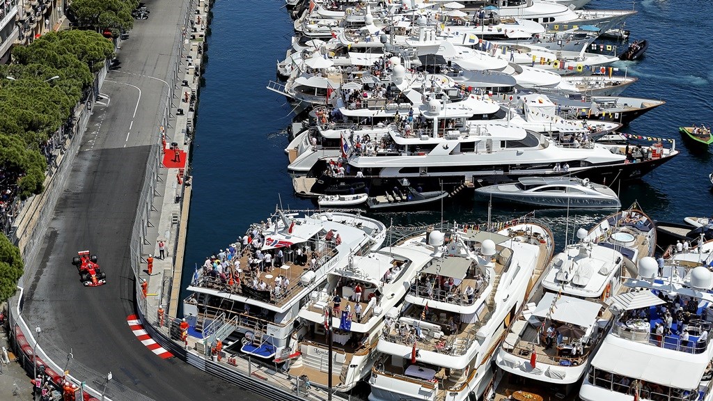 Θρίαμβος Φέτελ και Ferrari στο Μονακό