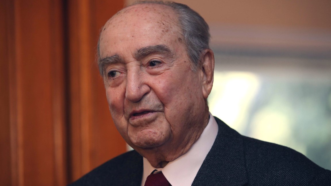 Η ανακοίνωση της ΔΑΚΕ Ι.Τ. για τον θάνατο του Κωνσταντίνου Μητσοτάκη