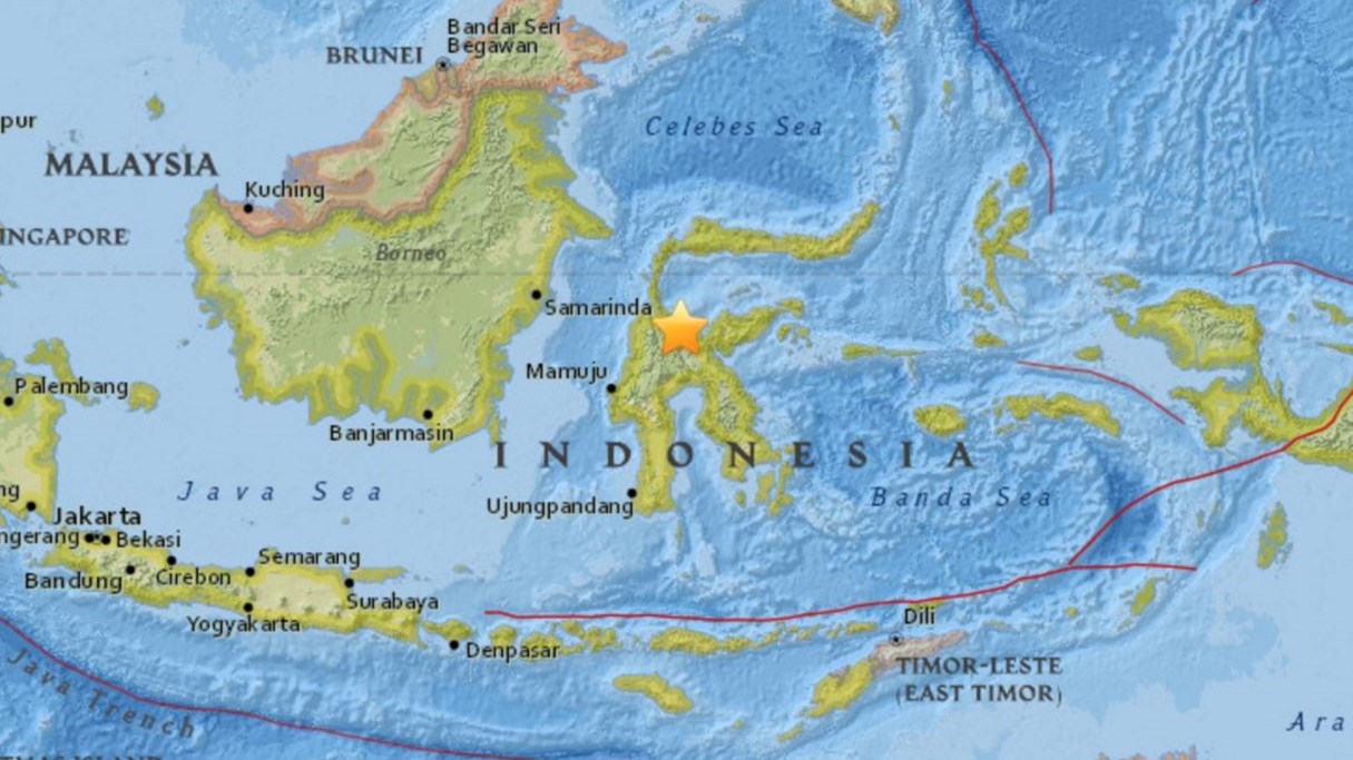 Ισχυρός σεισμός 6,6 βαθμών ταρακούνησε την Ινδονησία