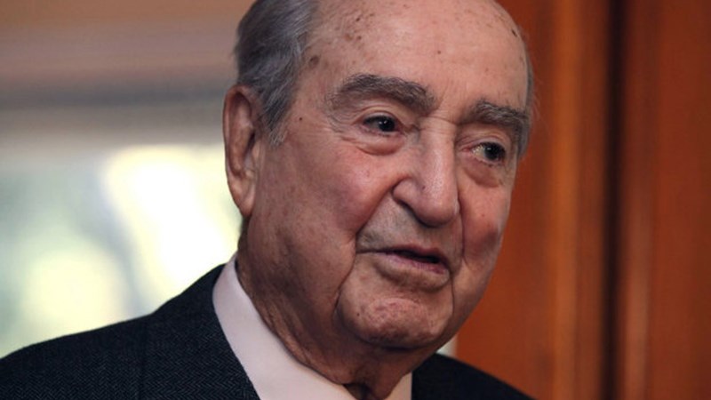 Να μην τελεστεί δημοσία δαπάνη η κηδεία του Κωνσταντίνου Μητσοτάκη ζήτησε η οικογένειά του