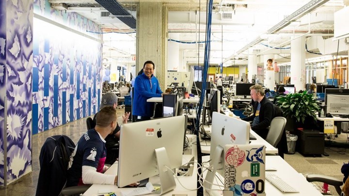 Μία βόλτα στα γραφεία του Facebook που θα σας κάνει να… μισήσετε τη δουλειά σας – ΦΩΤΟ