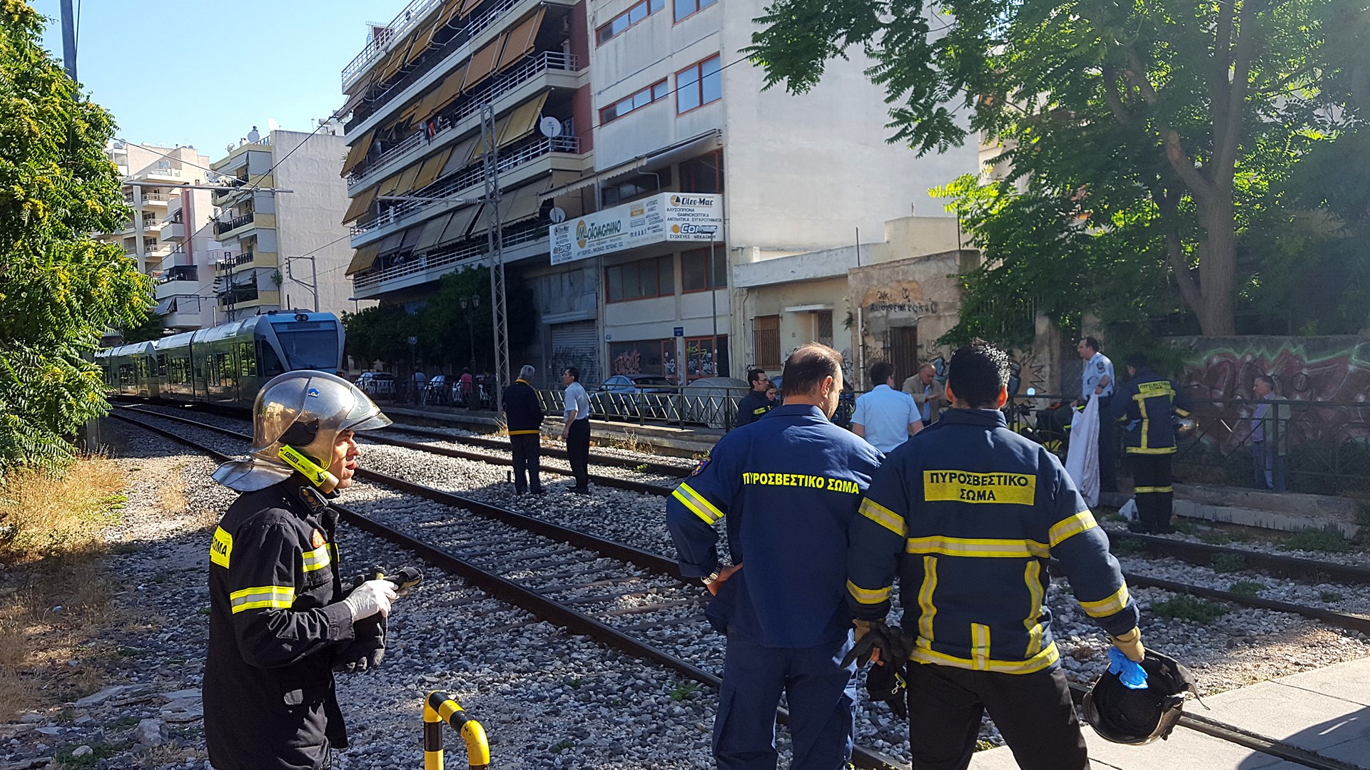 Το “καταραμένο” σημείο που παρασύρθηκε από το τρένο η νεκρή γυναίκα – ΦΩΤΟ