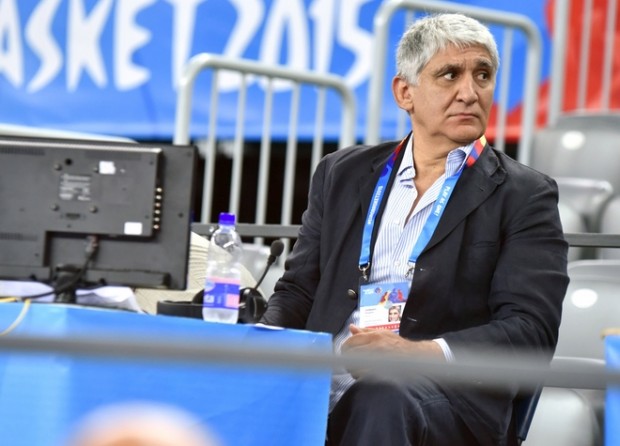 Η απάντηση του Παναγιώτη Γιαννάκη για την απουσία του στην επετειακή εκδήλωση του ευρωμπάσκετ στον Realfm Θεσσαλονίκης 107,1