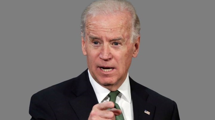 Τζο Μπάιντεν: Η Ελλάδα έχει επιβαρυνθεί με μη βιώσιμο χρέος